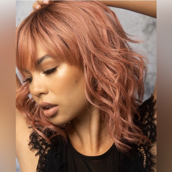 René of Paris Breezy Wavez wig in dusty rose - Picture 4 of 10